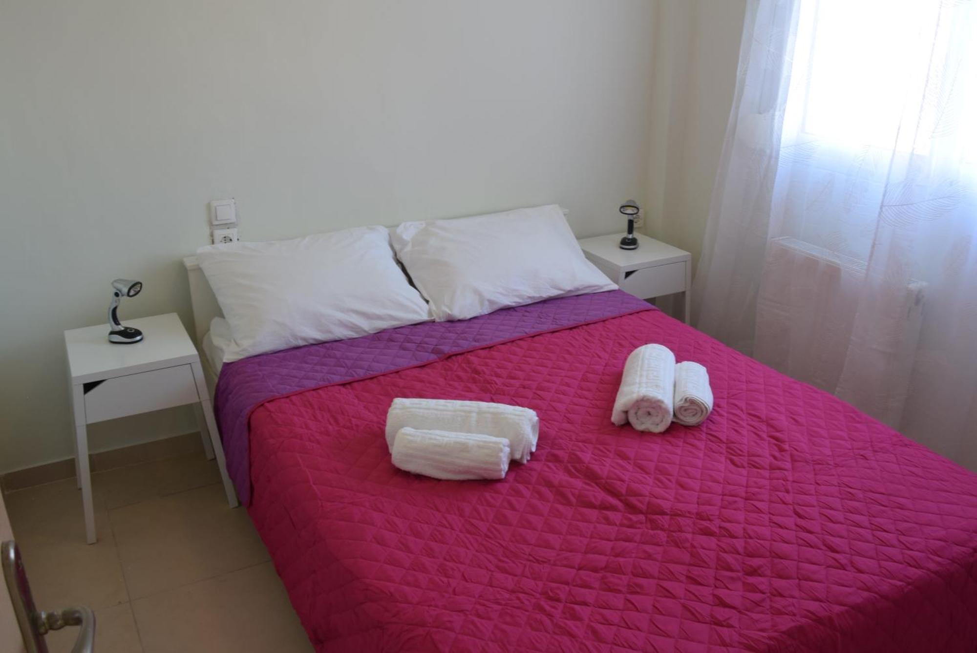 B3 Irene Apartment *